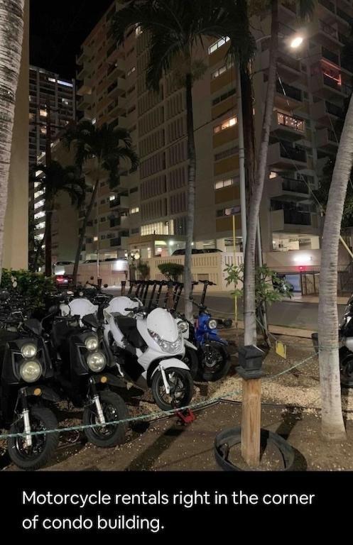 Waikiki Condo 2 Bedrooms 2 Bathrooms With 1 Free Parking Space 檀香山 外观 照片