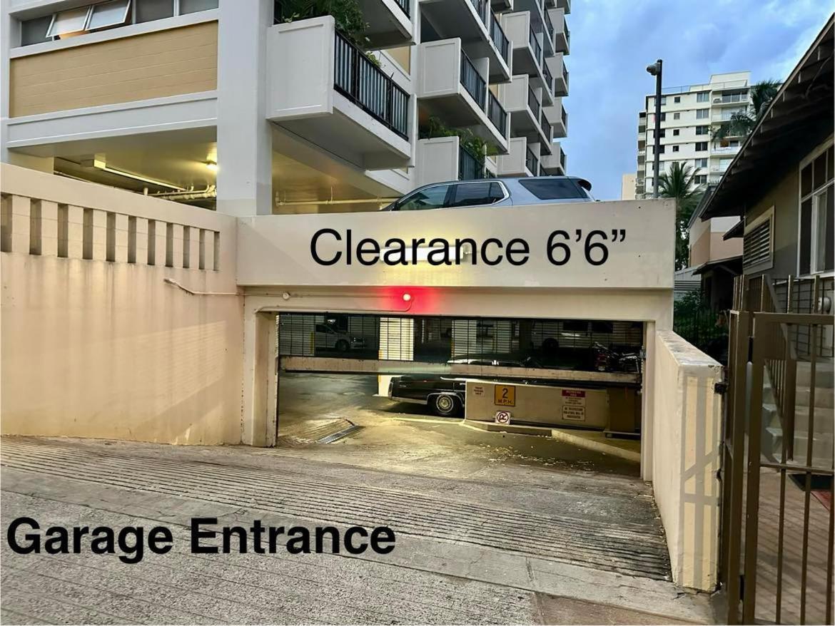 Waikiki Condo 2 Bedrooms 2 Bathrooms With 1 Free Parking Space 檀香山 外观 照片